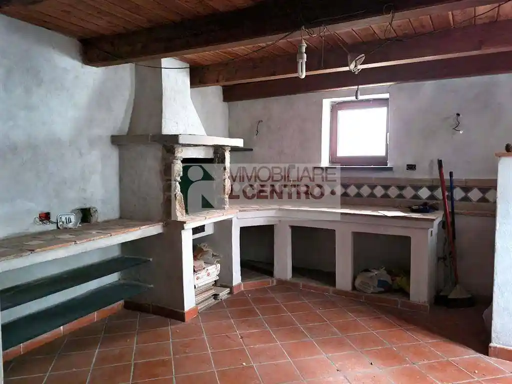 Casa indipendente in vendita a Vezzano Ligure