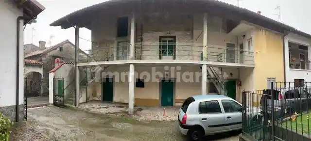 Rustico - Casale in vendita a Villa d'Adda