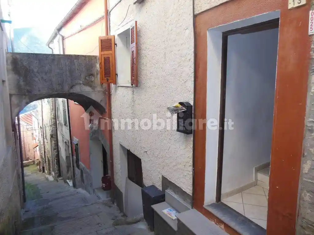 Casa colonica via Draghi, Centro, Caravonica - foto 3