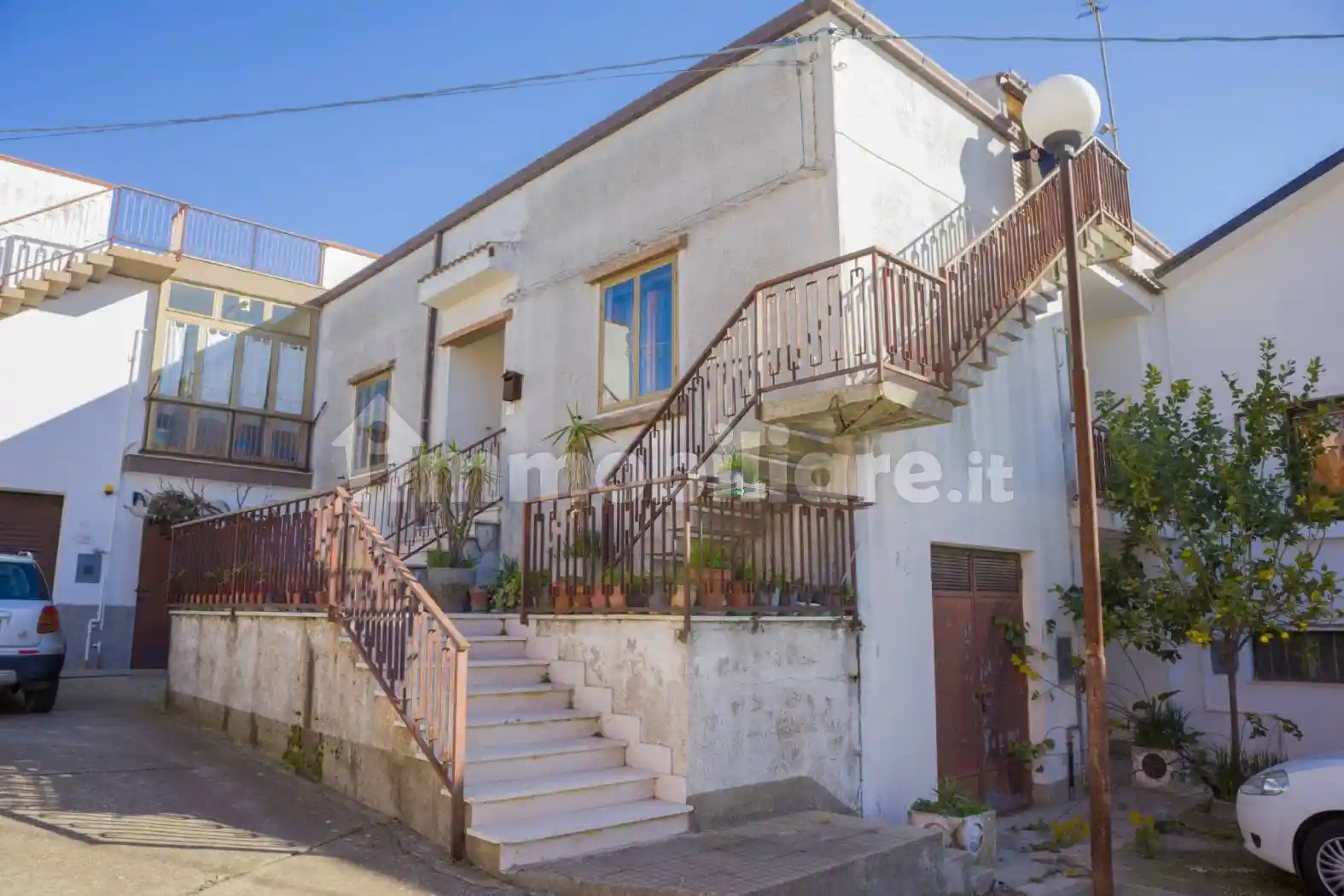 Villa plurifamiliare via Giordano Bruno, Centro, Strongoli - foto 3