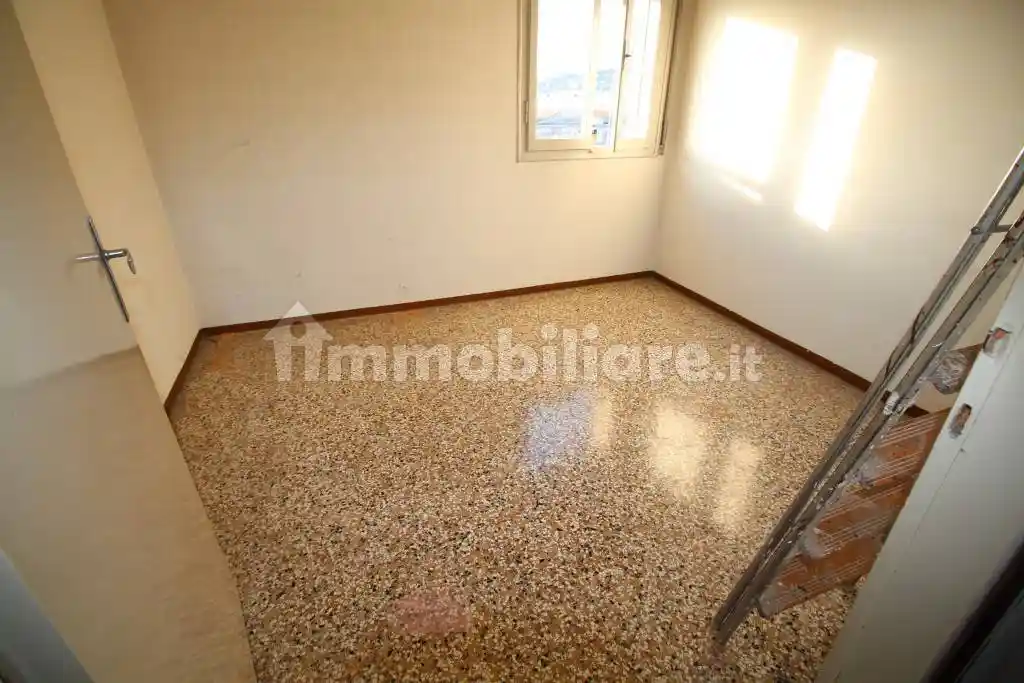 Palazzo - Edificio in vendita a Conegliano