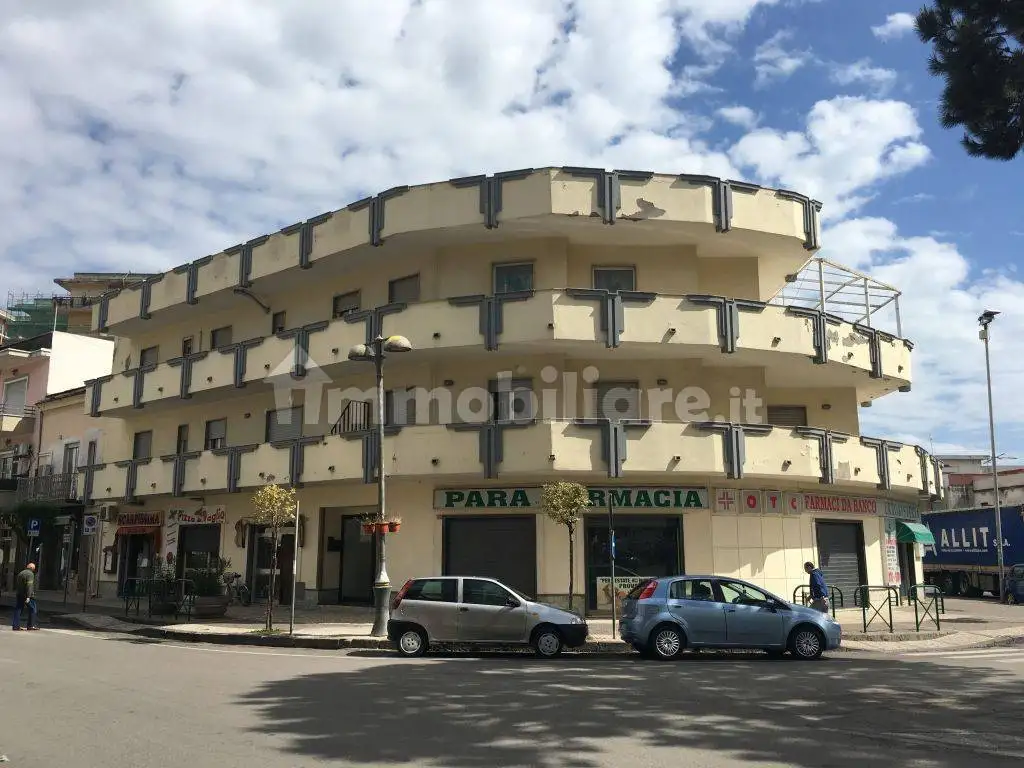 Appartamento in vendita a Mondragone