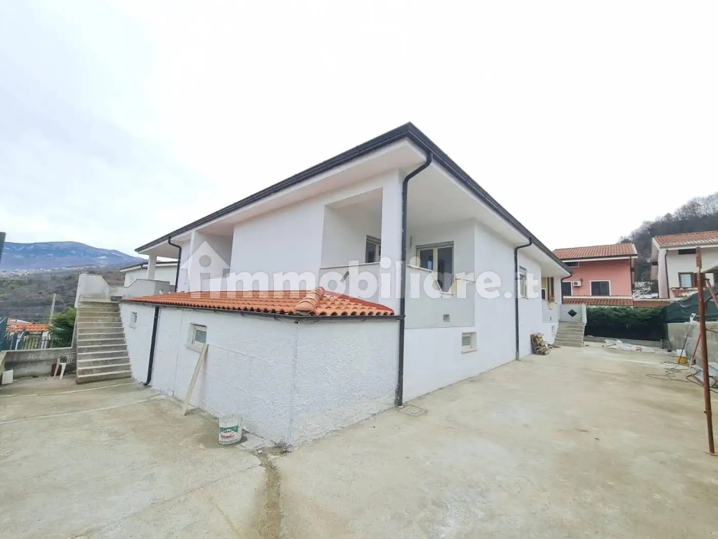 Appartamento in vendita a Aprigliano