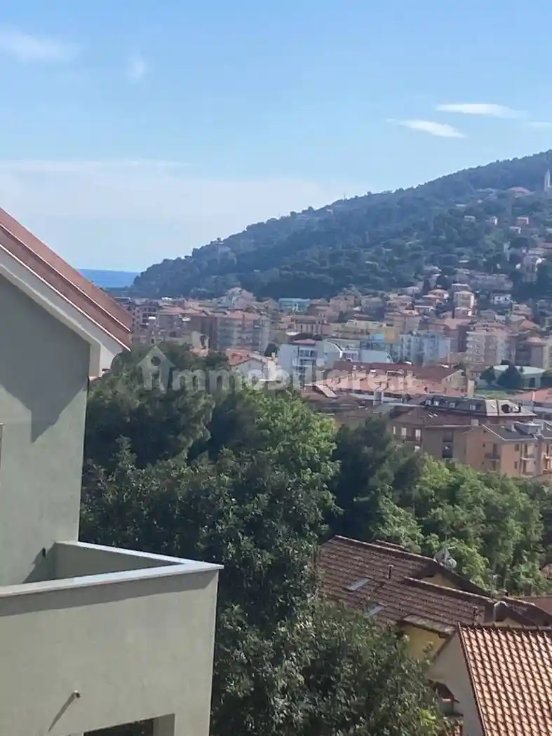 Appartamento in vendita a Andora