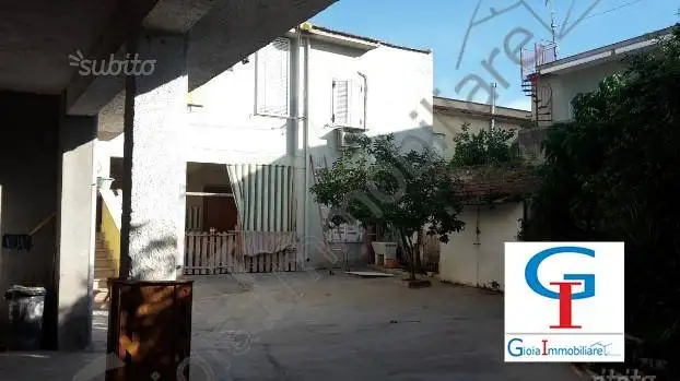 Palazzo - Edificio in vendita a Mondragone