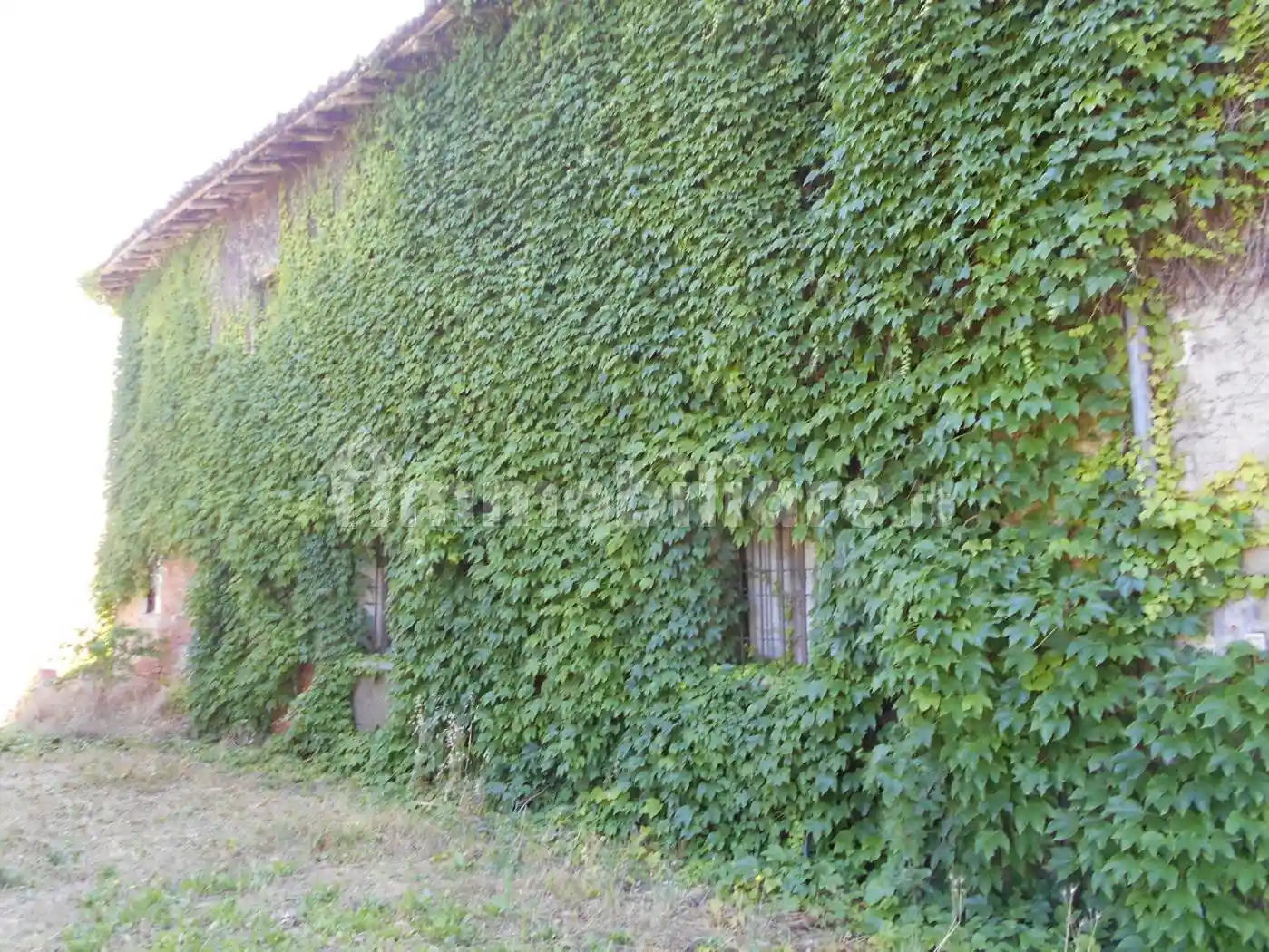 Rustico - Casale in vendita a Bagnolo in Piano