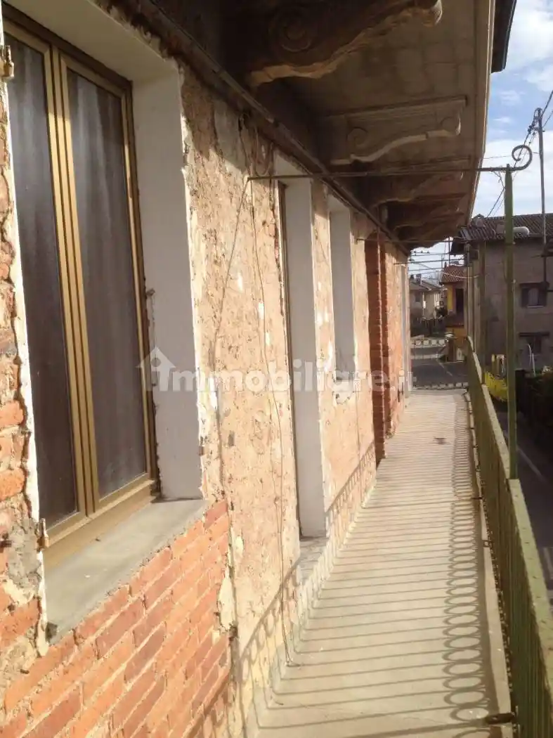 Casa indipendente in vendita a Roasio