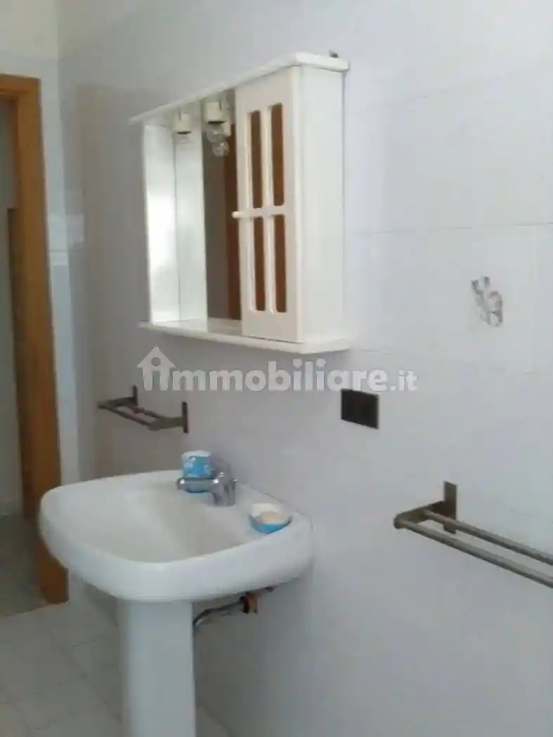 Trilocale corso Italia 36, Barile - foto 4