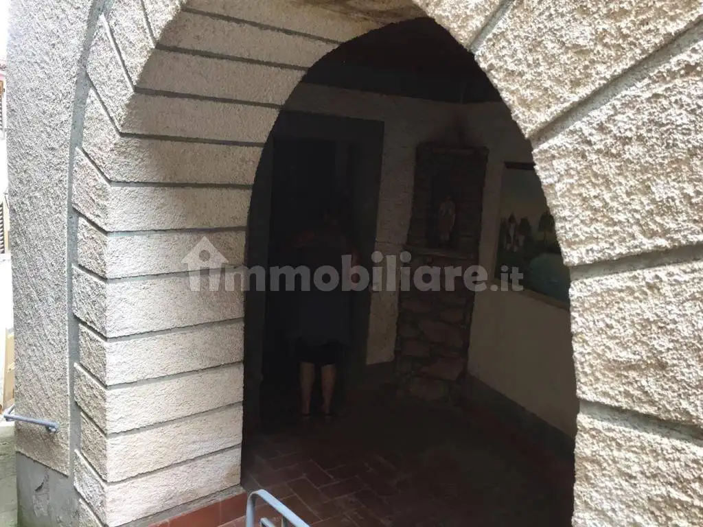 Casa indipendente in vendita a Fabbriche di Vergemoli