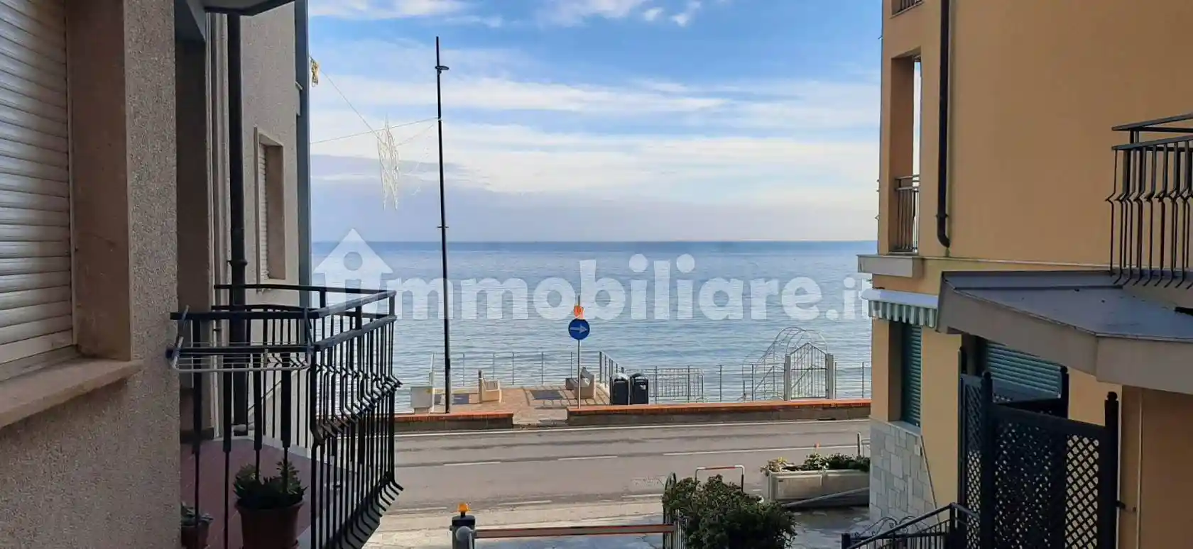 Appartamento in vendita a Laigueglia