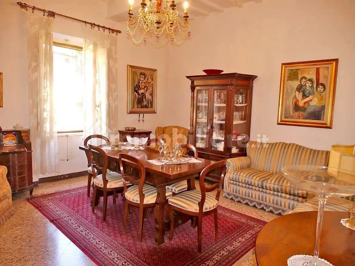 Appartamento in vendita a Castelnuovo Berardenga