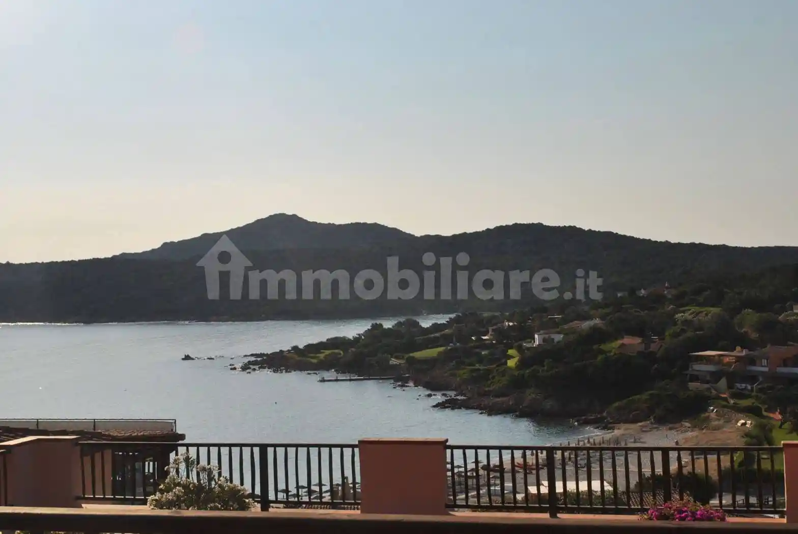 Appartamento in vendita a Arzachena