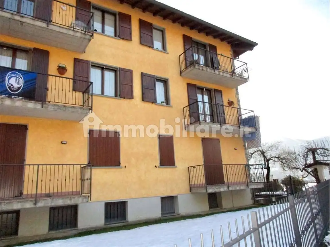 Appartamento in vendita a Capizzone