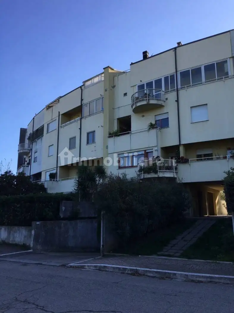 Appartamento in vendita a Bellante