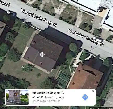 Palazzo - Edificio in vendita a Piobbico