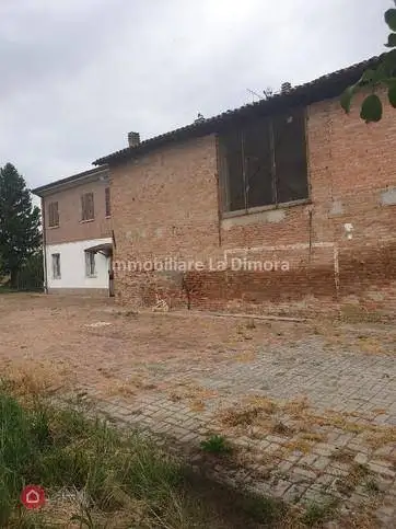 Rustico - Casale in vendita a Imola