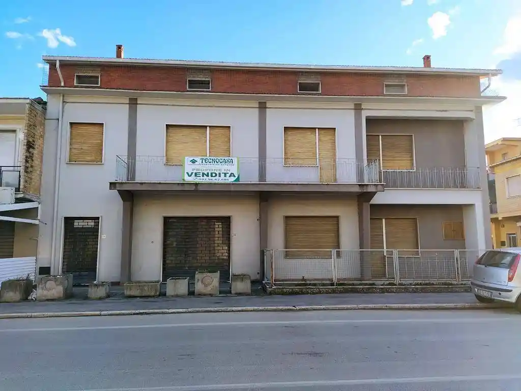 Palazzo - Edificio in Vendita - foto 2