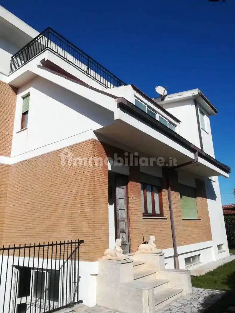 Villa in vendita a Terracina