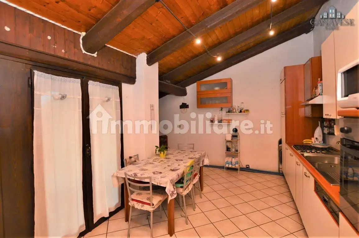 Appartamento in vendita a Vistrorio