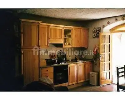 Casa indipendente in vendita a Capistrello