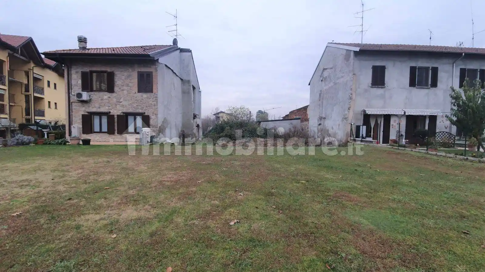 Rustico - Casale in vendita a Tradate