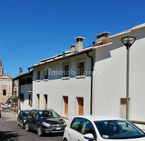 Appartamento in vendita a Roverè Veronese