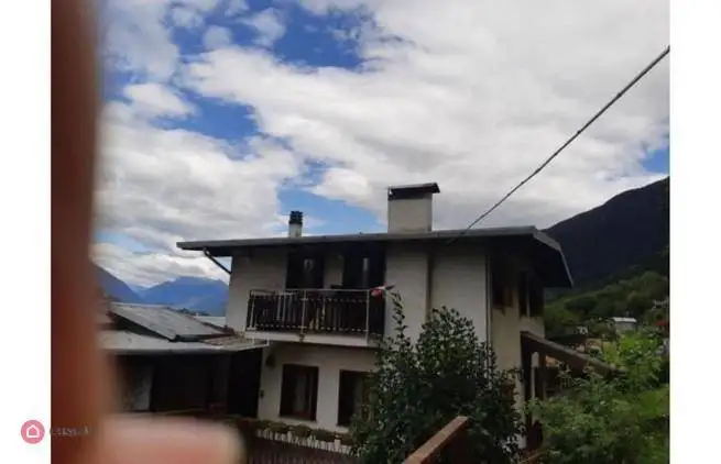 Appartamento in vendita a Castello dell'Acqua