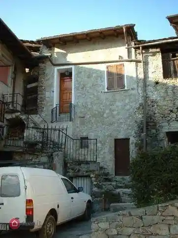 Villa in vendita a Sondrio