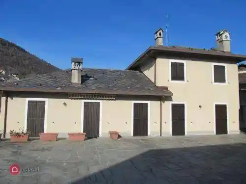 Appartamento in vendita a Teglio