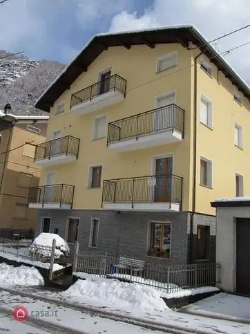 Appartamento in vendita a Torre di Santa Maria