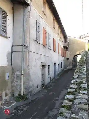 Appartamento in vendita a Teglio