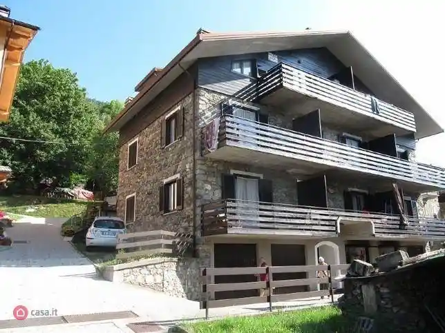 Appartamento in vendita a Teglio