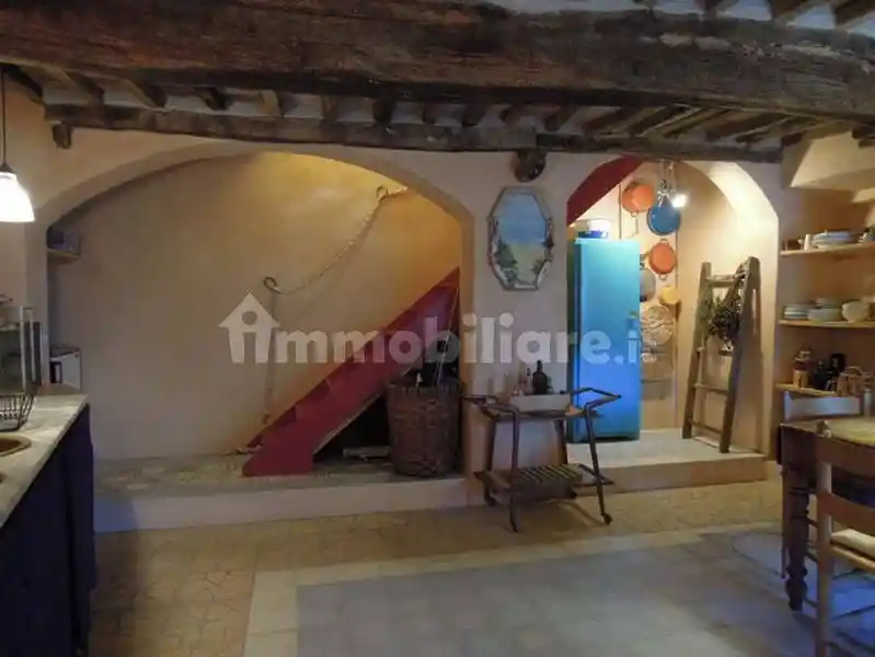 Appartamento in vendita a Campiglia Marittima