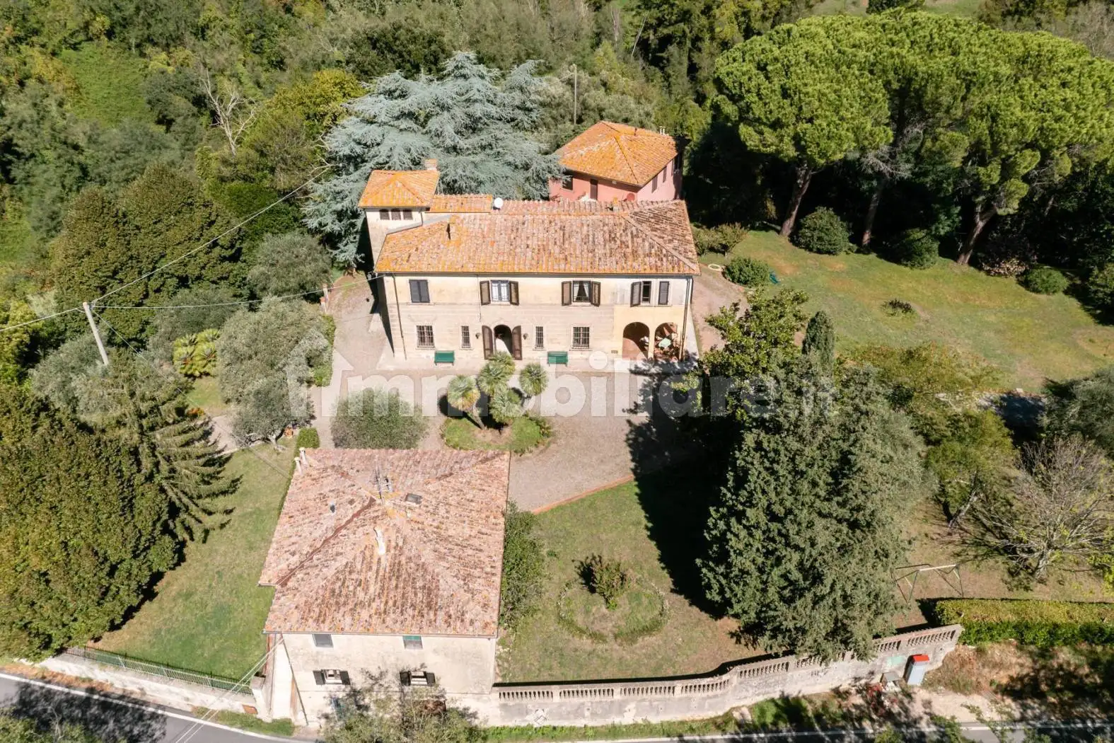Villa in vendita a Crespina e Lorenzana