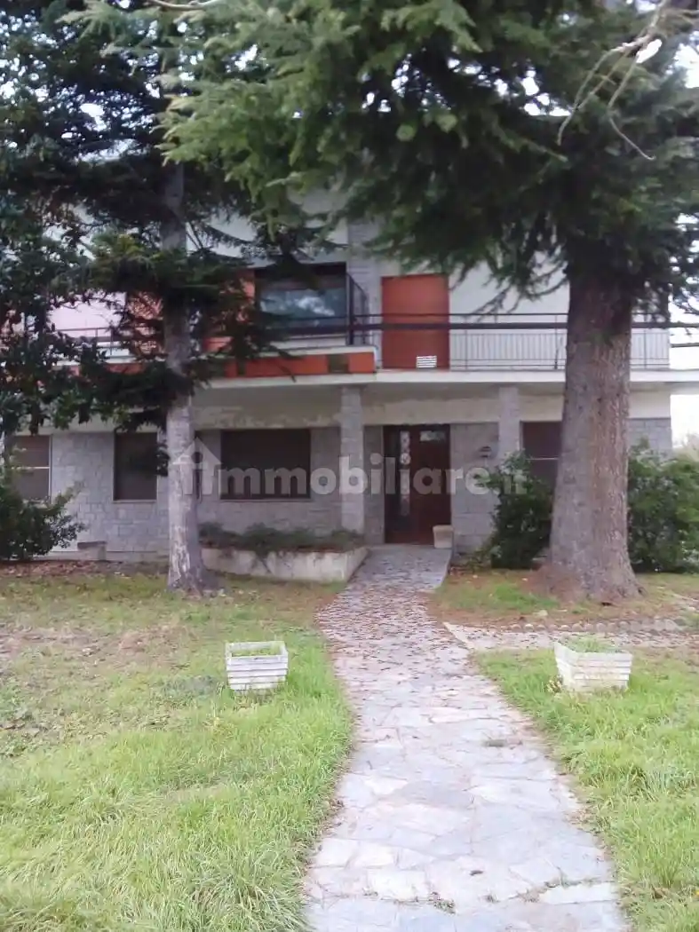 Villa in vendita a Monastero Bormida