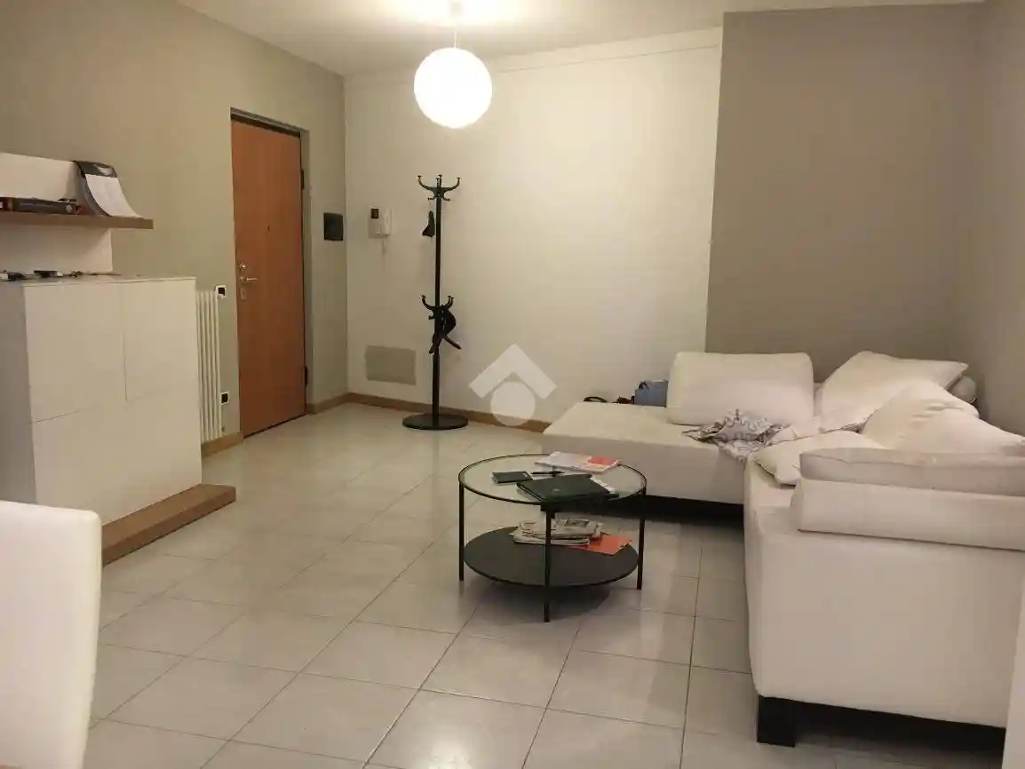 Trilocale AFFITTASI ristrutturato via solferino 15, Centro - Stazione, Novara - foto 2