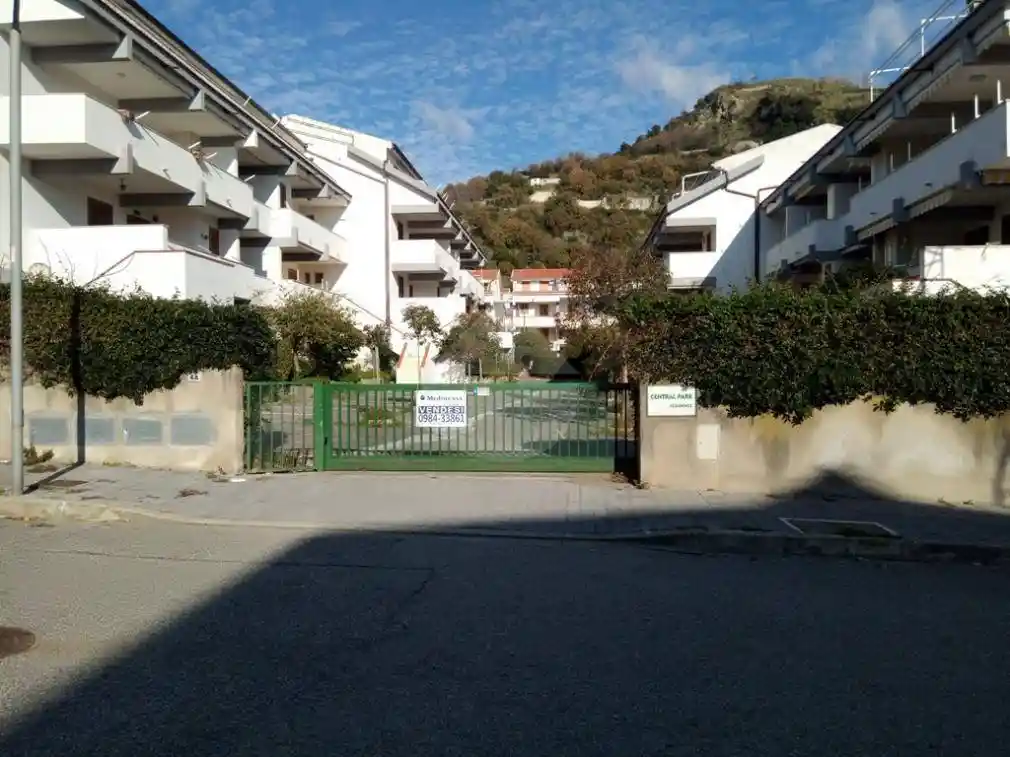 Quadrilocale viale Aldo Moro, Marina, Guardia Piemontese - foto 2