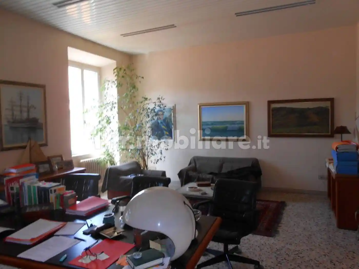 Appartamento in vendita a Livorno