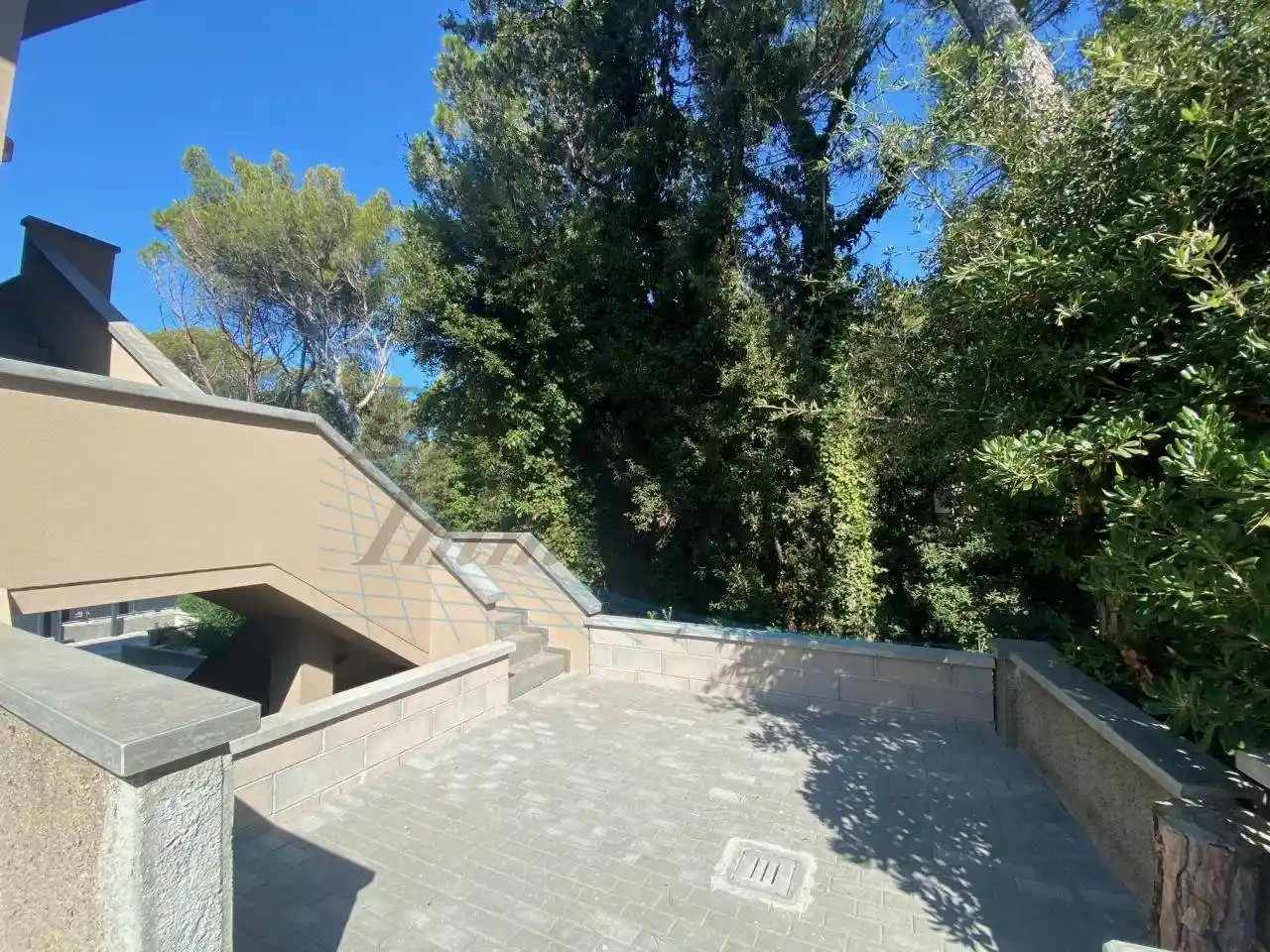 Appartamento in vendita a Rosignano Marittimo