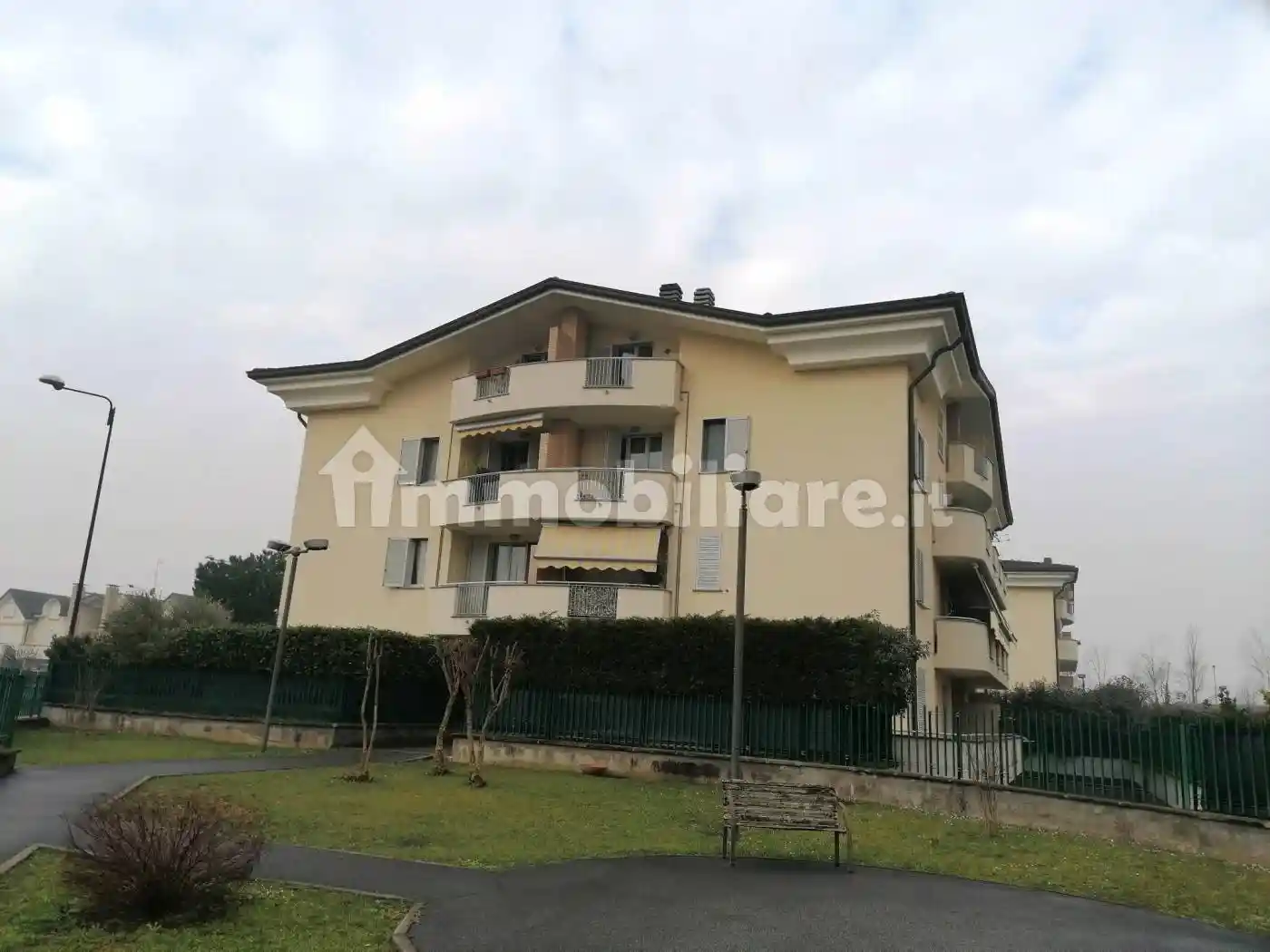 Appartamento in affitto a Liscate