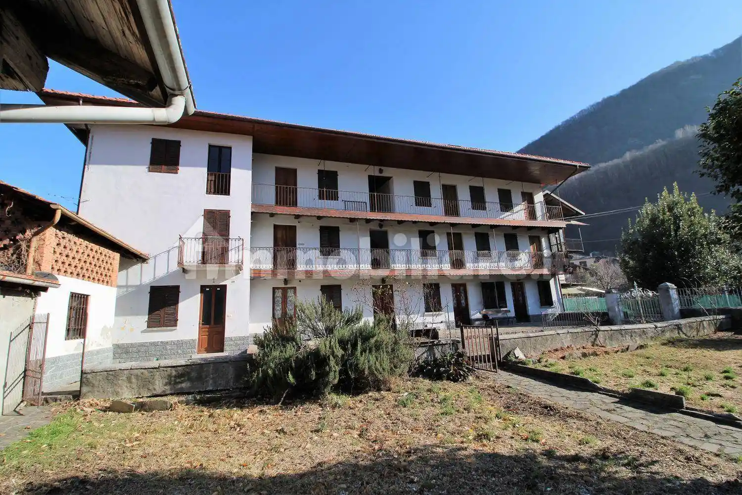 Appartamento in vendita a Varallo