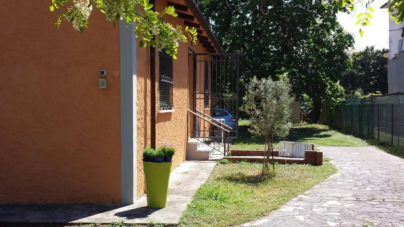 Villa in affitto a Massa