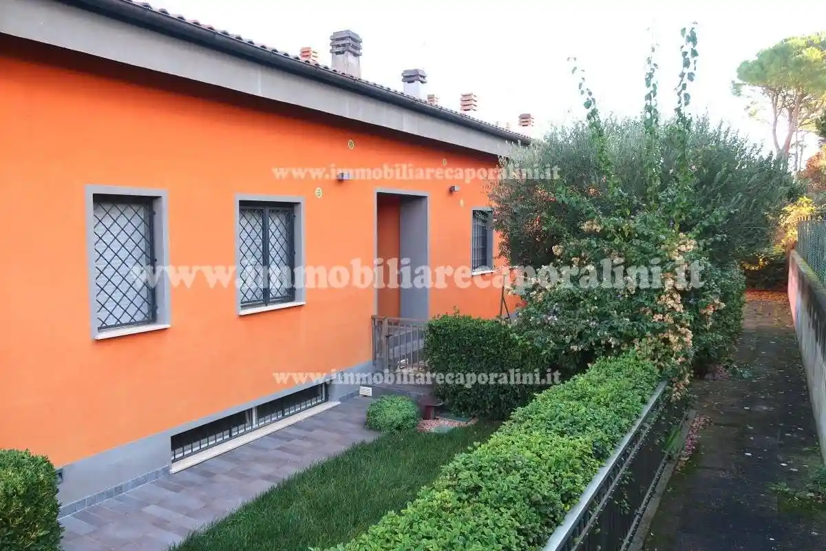 Villetta a schiera in vendita a Loreto