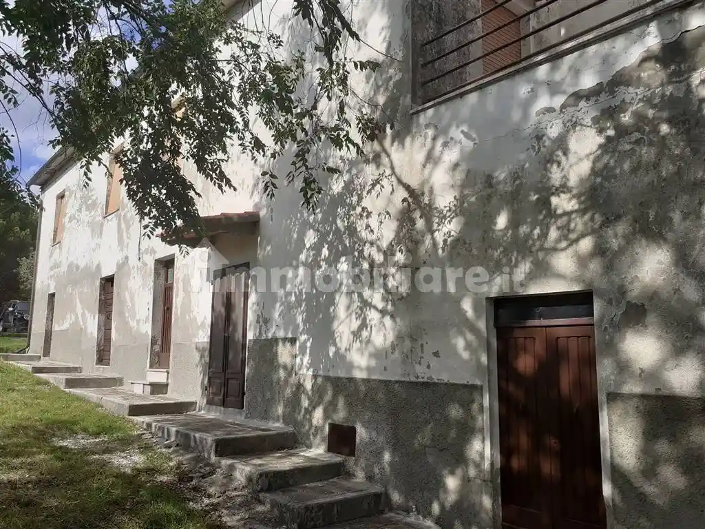 Rustico - Casale in vendita a Scansano