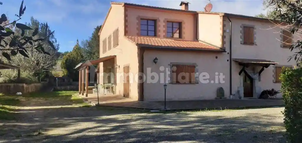 Rustico - Casale in vendita a Roccastrada