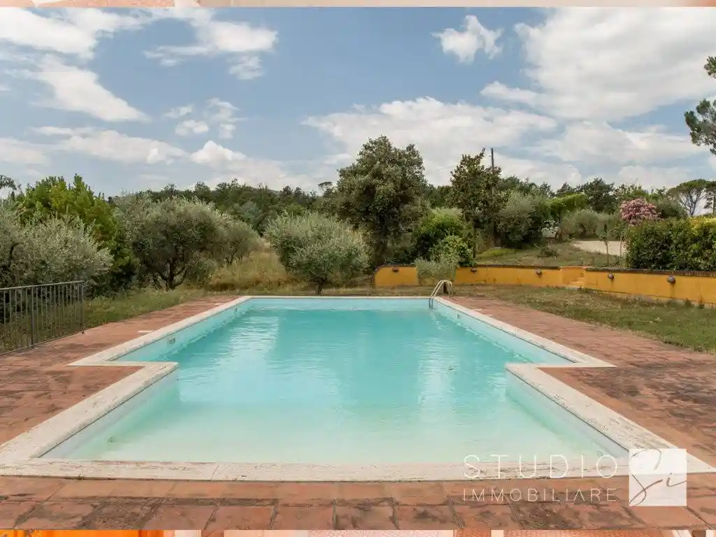 Rustico - Casale in vendita a Serravalle Pistoiese