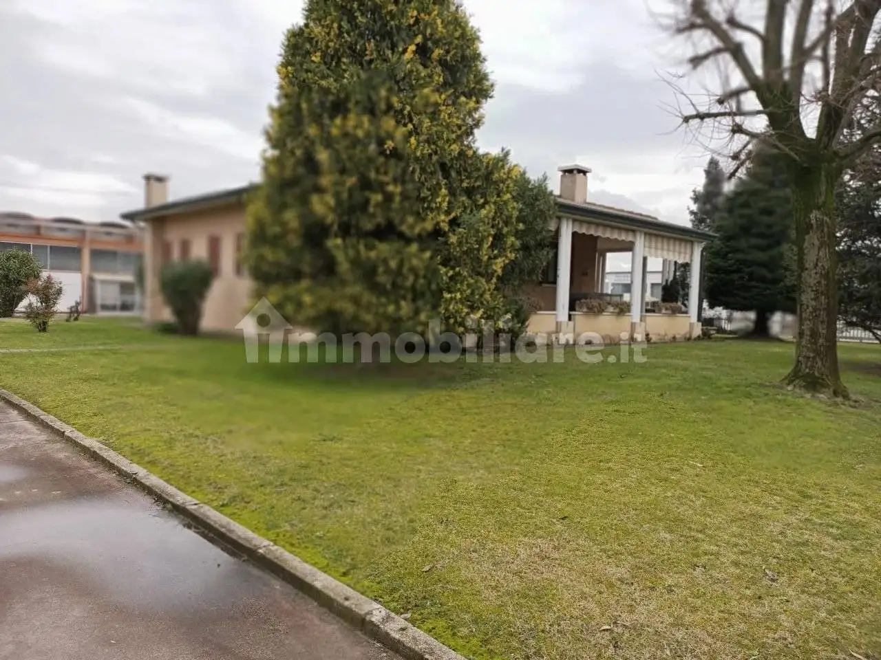 Villa in vendita a Angiari