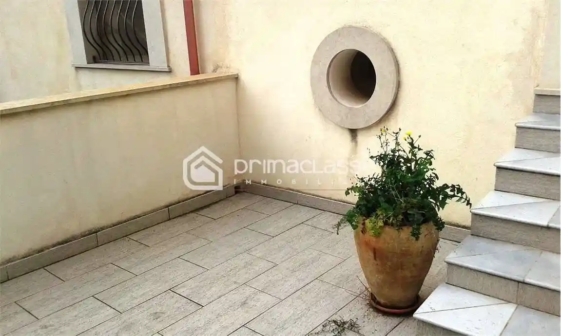 Palazzo - Edificio in vendita a Modica