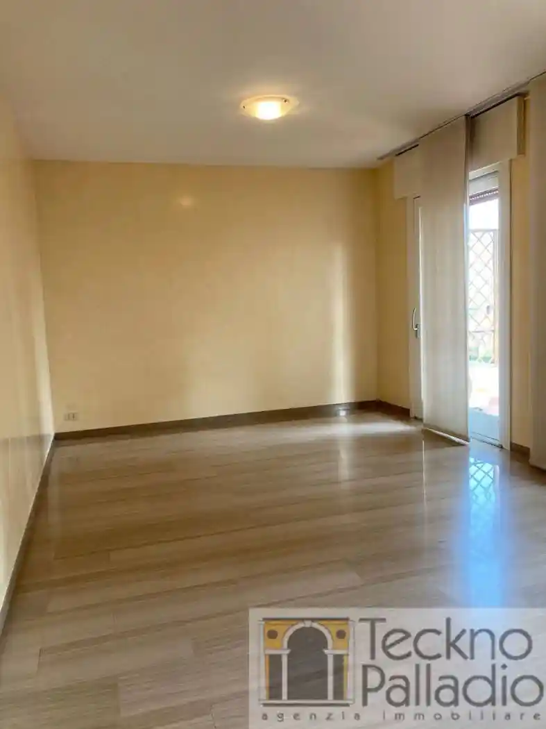 Quadrilocale ottimo stato, secondo piano, Piscine - San Paolo, Vicenza - foto 4