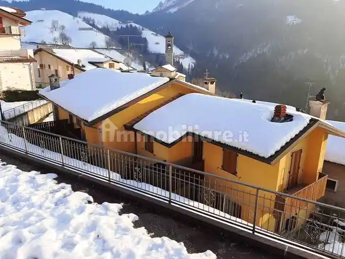 Appartamento in vendita a Oltre il Colle